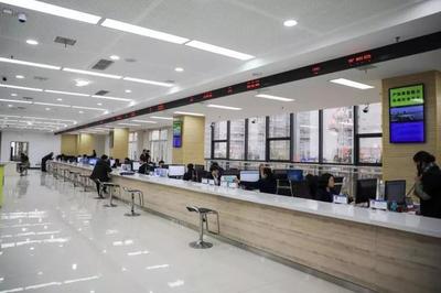 只進(jìn)一扇門 最多跑一次——勉縣新政務(wù)中心服務(wù)大廳正式投用，打造高效便民信息咨詢服務(wù)新標(biāo)桿